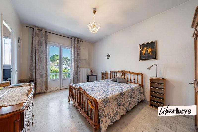 Appartement - 110 m² - 4 pièces