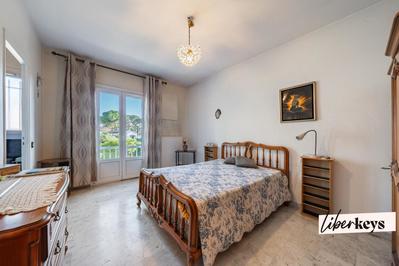 Appartement - 110 m² - 4 pièces