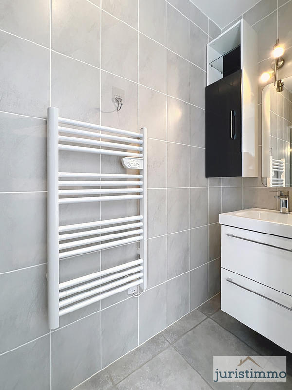 Villa - 111 m² - 6 pièces