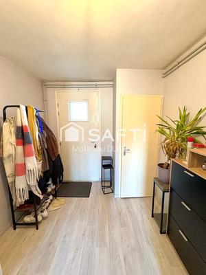 Maison - 80 m² - 5 pièces