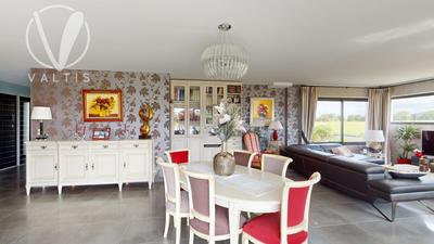 Maison contemporaine - 200 m² - 7 pièces