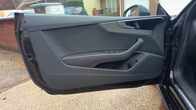 Audi A5 Cabriolet 40 Tdi 204 Hybrid s-Tronic7 Avus