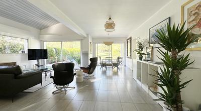 Maison d'architecte - 160 m² - 7 pièces