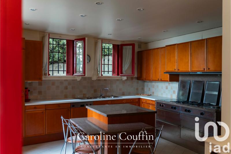 Maison - 500 m² - 15 pièces