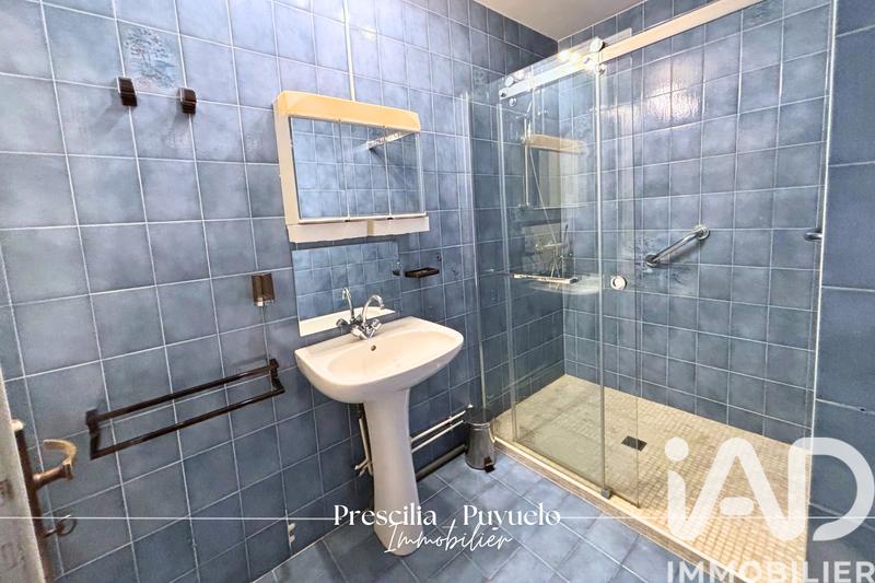 Appartement - 85 m² - 3 pièces