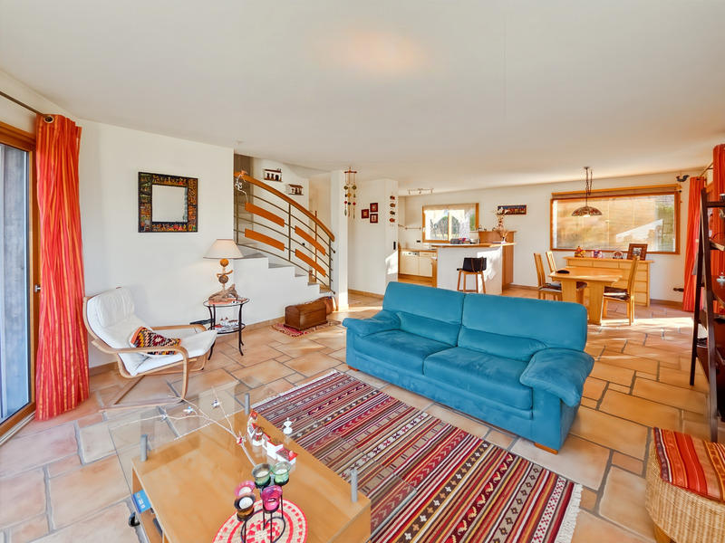 Maison - 140 m² - 7 pièces