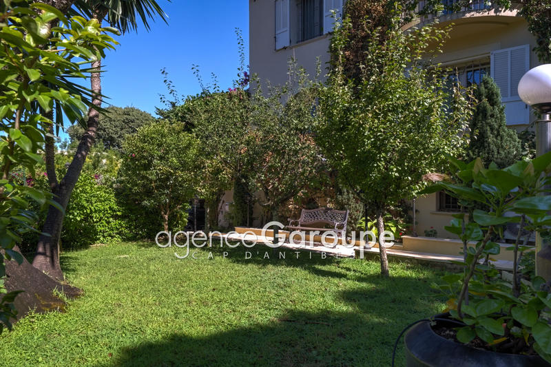 Villa - 247 m² - 7 pièces