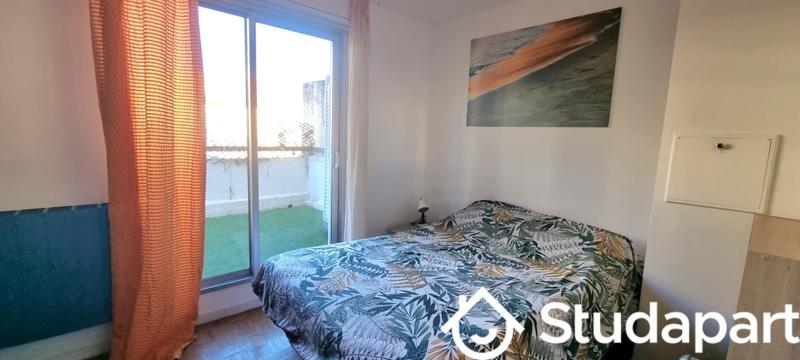 Chambre - 13 m² - 1 pièce