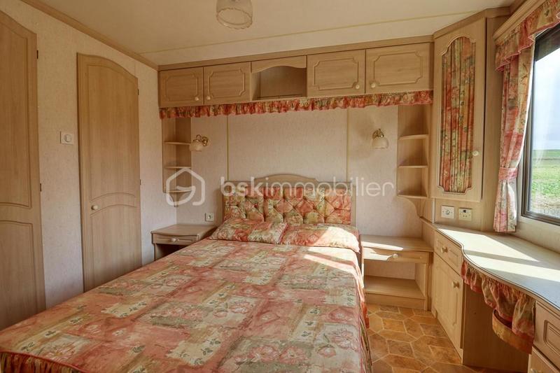 Terrain de loisirs - 350 m²