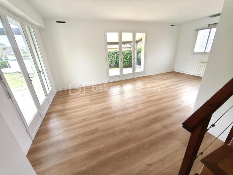 Maison - 149 m² - 6 pièces