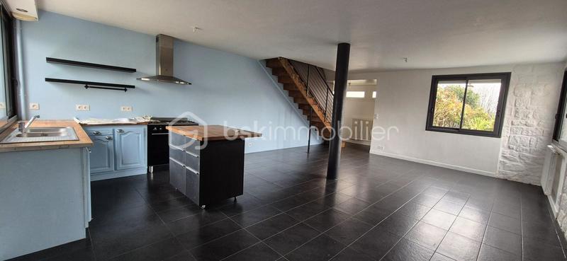 Maison - 93 m² - 3 pièces