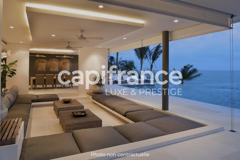 Maison d'architecte - 350 m² - 4 pièces