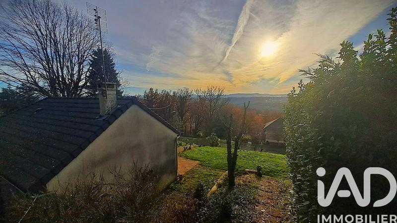 Maison - 89 m² - 5 pièces