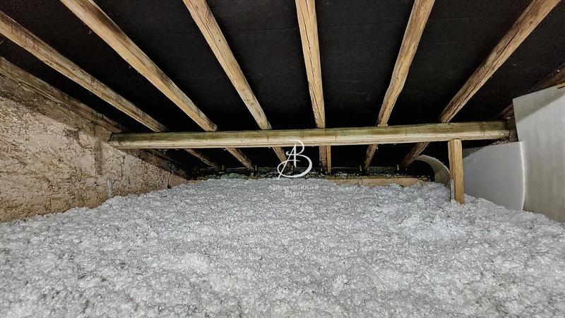 Maison - 230 m² - 6 pièces