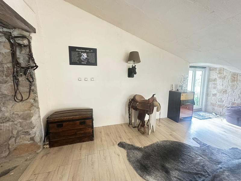 Maison - 176 m² - 8 pièces