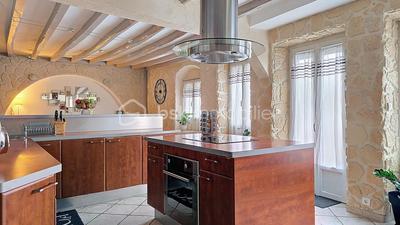 Maison ancienne - 200 m² - 7 pièces