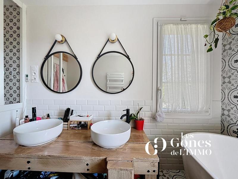 Maison - 175 m² - 6 pièces