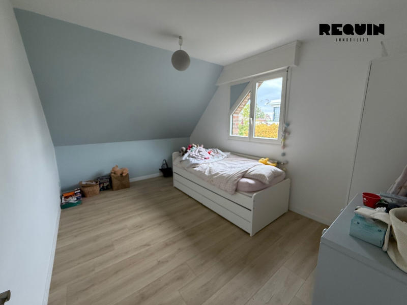 Villa - 200 m² - 8 pièces