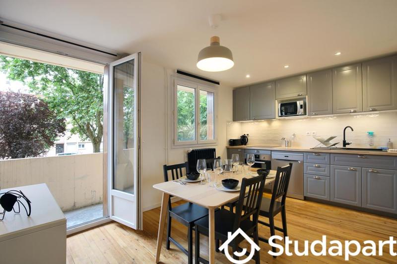 Chambre - 10 m² - 1 pièce