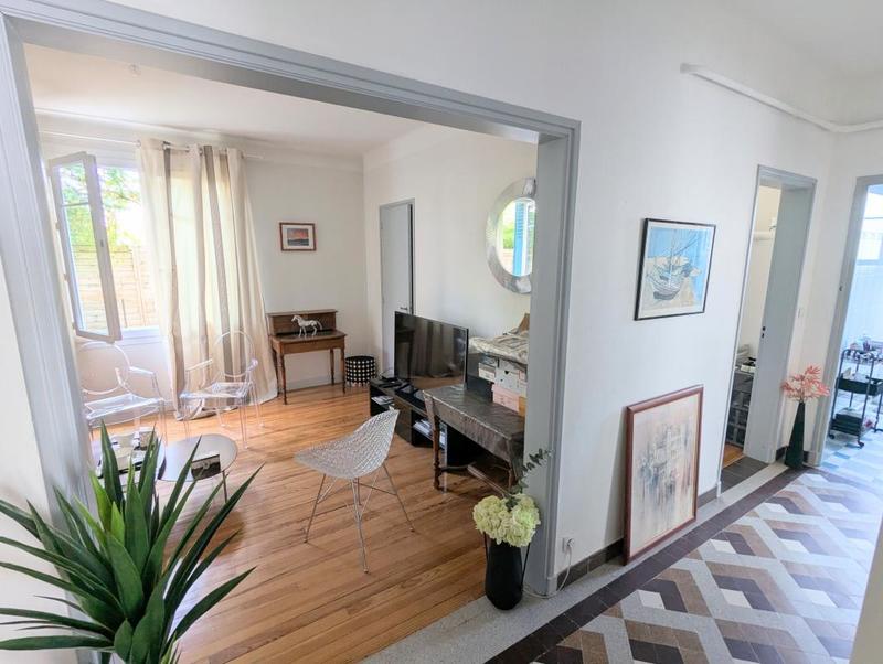 Appartement - 70 m² - 3 pièces