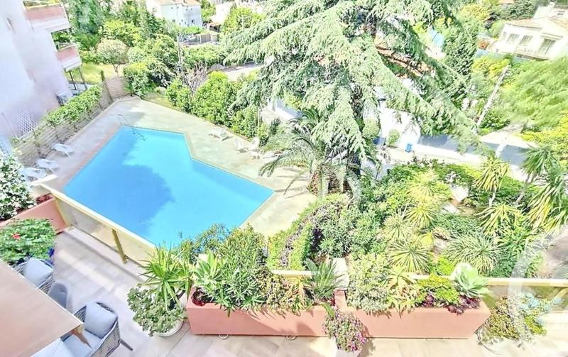 Appartement - 114 m² - 3 pièces