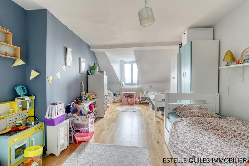 Appartement - 93 m² - 4 pièces