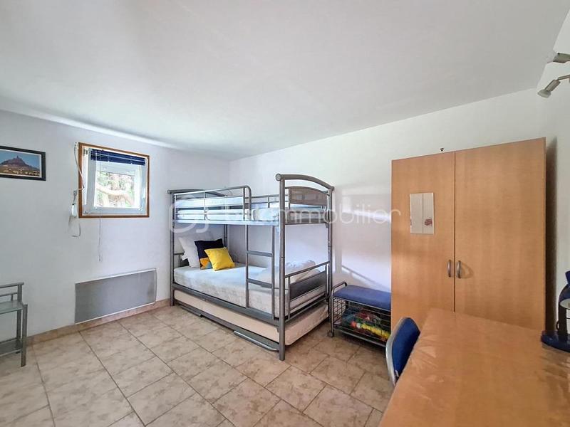 Maison - 135 m² - 8 pièces