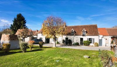 Maison traditionnelle - 122 m² - 6 pièces