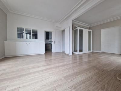 Appartement - 112 m² - 4 pièces