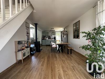Maison - 140 m² - 6 pièces