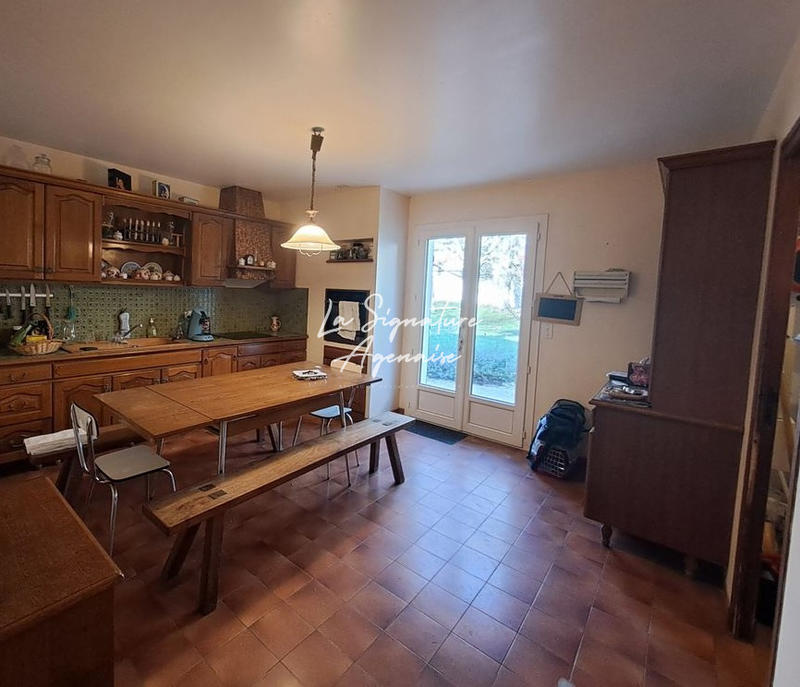 Maison - 190 m² - 9 pièces