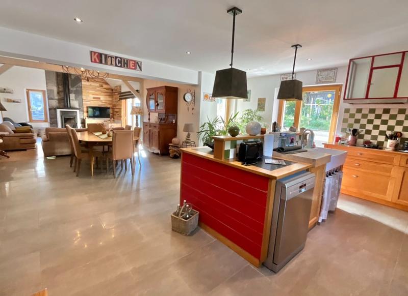 Maison contemporaine - 170 m² - 6 pièces