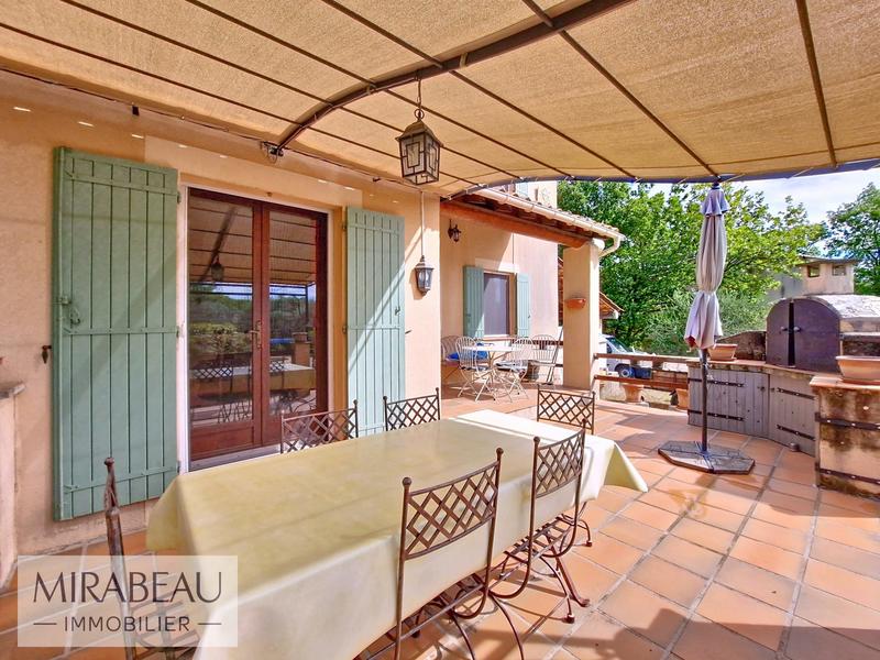 Villa - 96 m² - 5 pièces