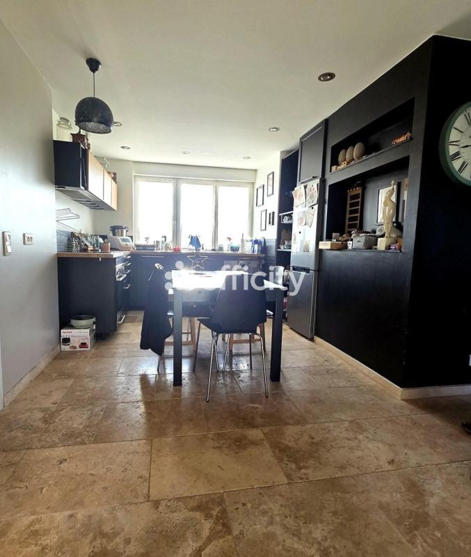 Maison - 90 m² - 7 pièces