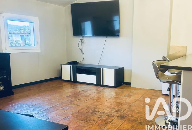 Appartement - 80 m² - 4 pièces