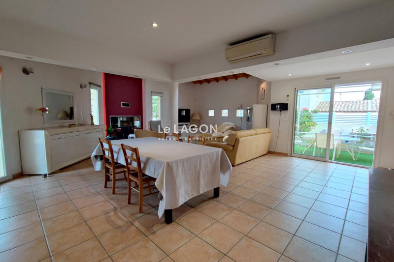 Maison - 140 m² - 5 pièces