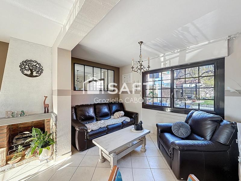 Maison - 90 m² - 6 pièces