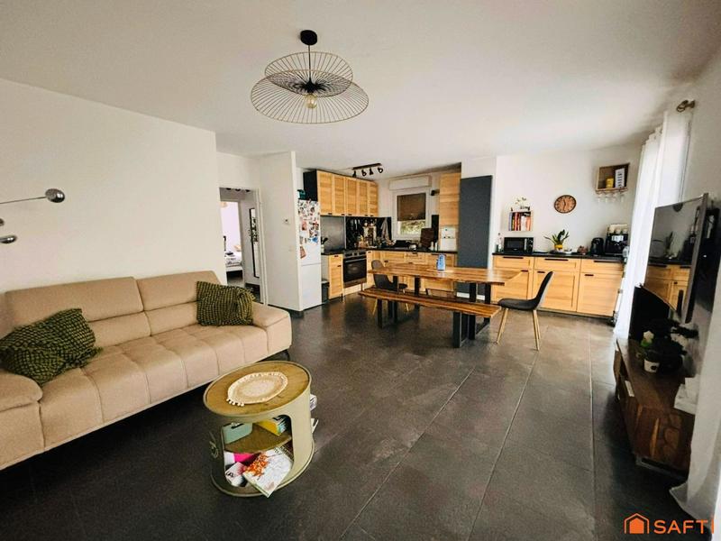 Appartement - 84 m² - 4 pièces