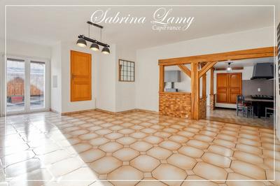 Maison - 160 m² - 7 pièces