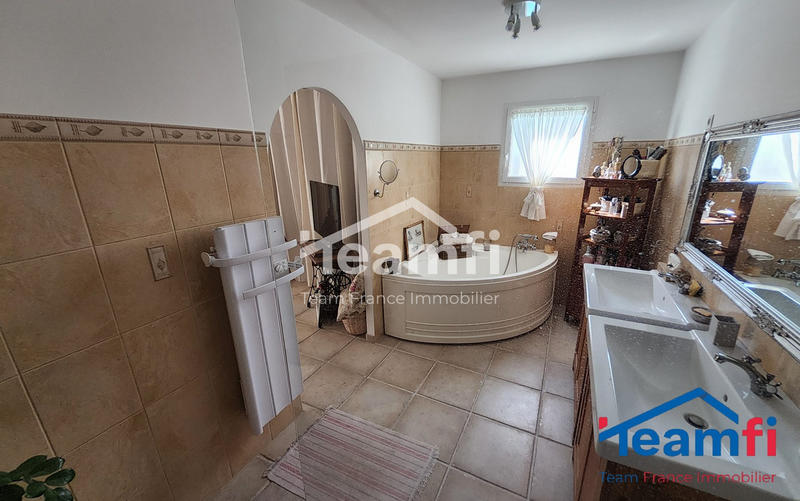 Villa - 132 m² - 5 pièces