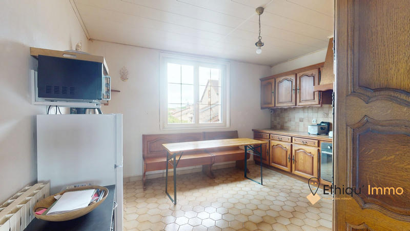 Maison ancienne - 151 m² - 6 pièces