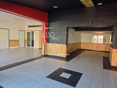 Local d'activités - 111 m²