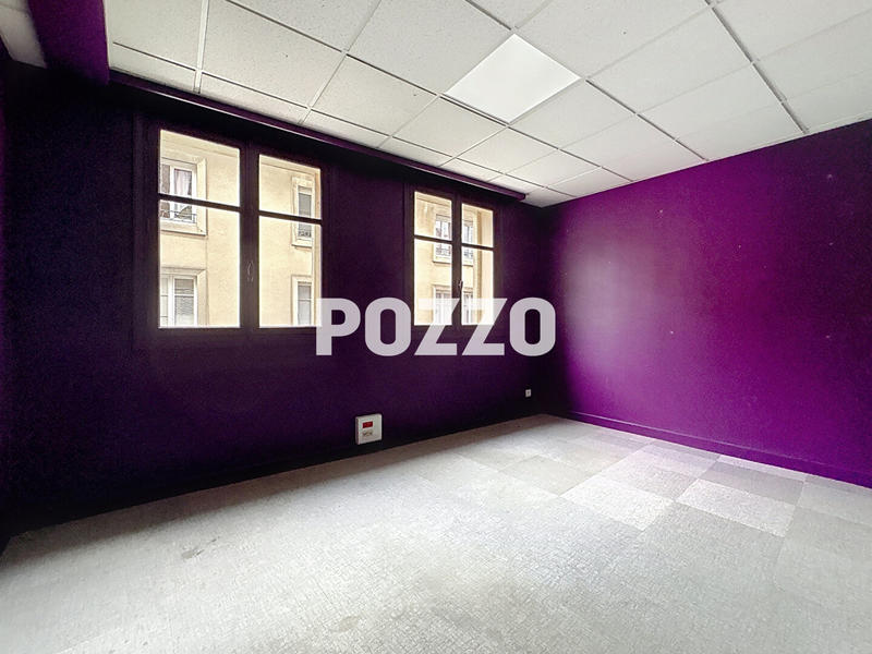 Local commercial - 190 m² - 6 pièces