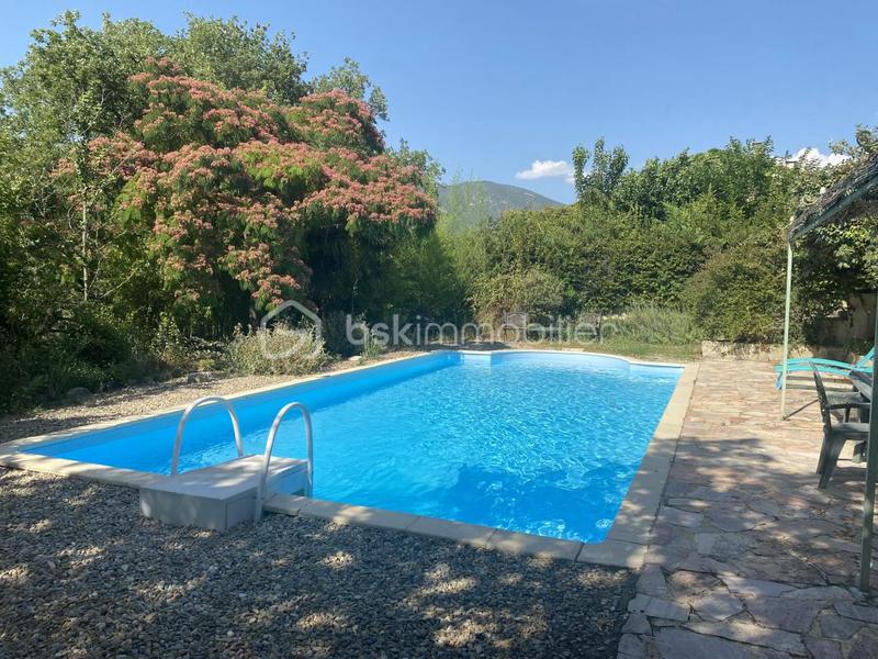 Mas - 427 m² - 12 pièces