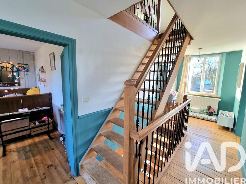 Maison - 200 m² - 10 pièces