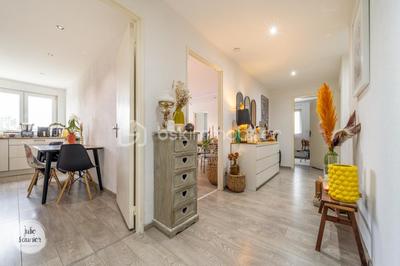 Appartement - 81 m² - 4 pièces