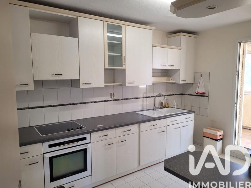 Appartement - 81 m² - 3 pièces