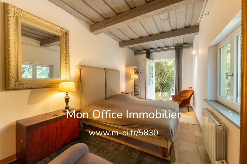 Maison - 178 m² - 7 pièces