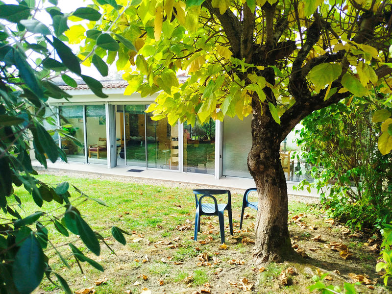 Fonds de commerce - Magasins - 62 m²