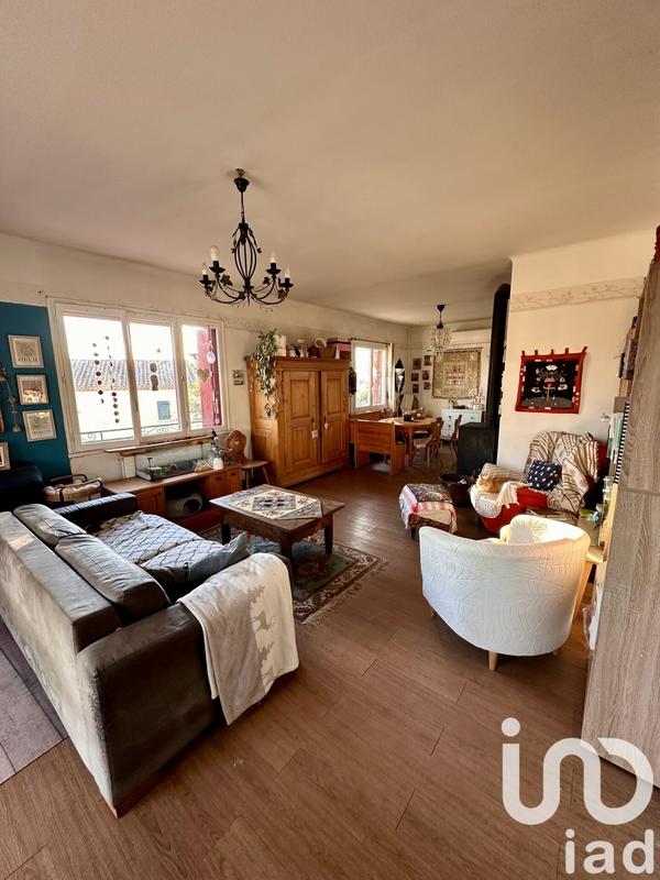 Maison - 186 m² - 8 pièces